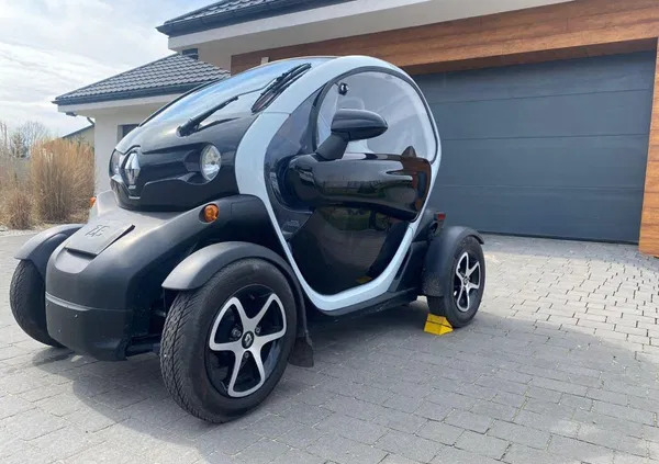 szadek Renault Twizy cena 25100 przebieg: 550, rok produkcji 2018 z Szadek